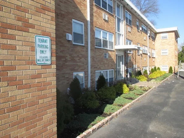 The Savoy, 5 W Oakland Ave APT 7, Oaklyn, NJ 08107