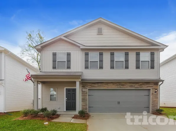 138 Spring Knoll Dr, Charlotte, NC 28262