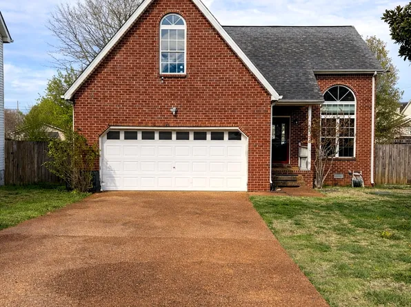 121 Firelight Ct, Antioch, TN 37013