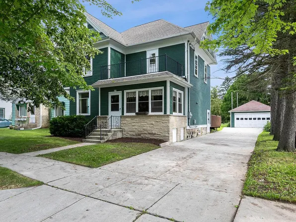 271 Garfield AVENUE, Elkhart Lake, WI 53020