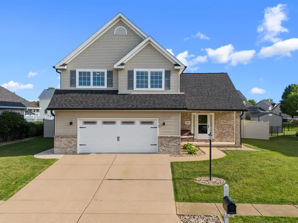 1504 Santa Fe Rd, Washington, IL 61571