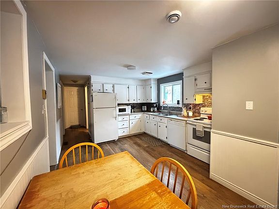 5th image of 46 Upper Hampstead Rd