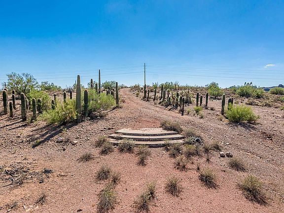 4th image of 44004 N Us Highway 60