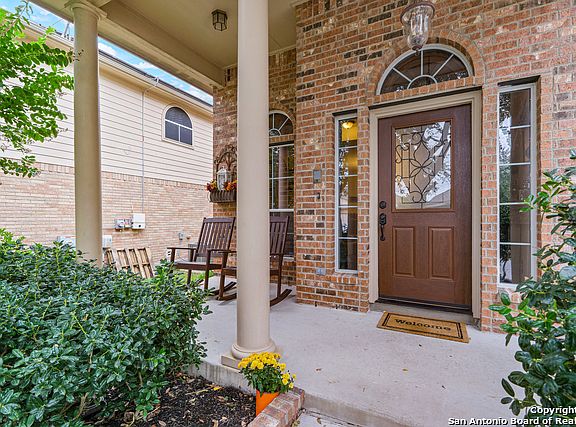 4th image of 2720 Sterling Way