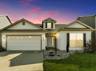 305 Bardeen Ln, Champaign, IL 61822