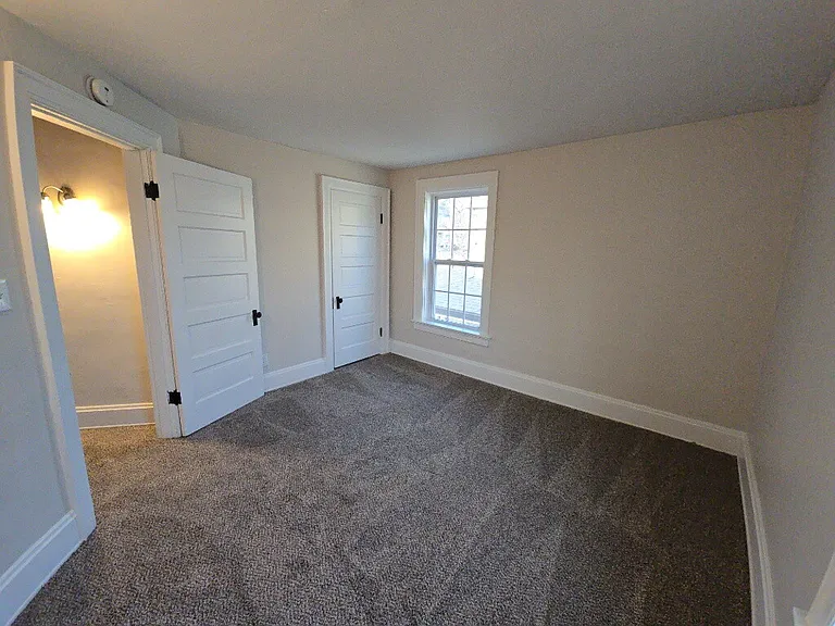 310 N C St — Photo 21