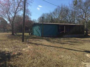 571 W Roberts Rd, Cantonment, FL 32533