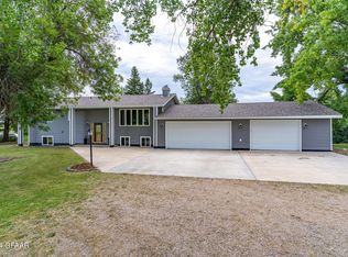 27076 233rd Ave SW, Crookston, MN 56716
