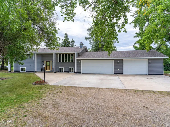 27076 233rd Ave SW, Crookston, MN 56716