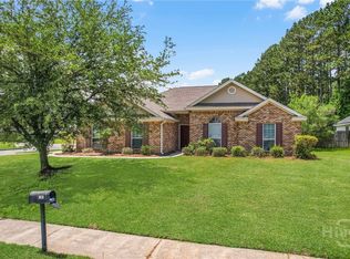 105 W Tisbury Ln, Pooler, GA 31322