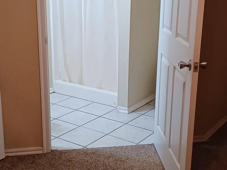 Master bedroom bathroom