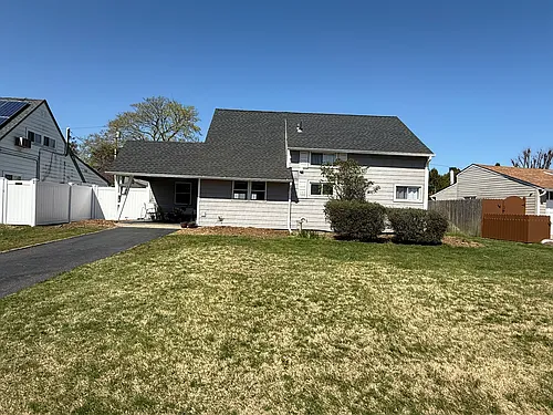 168 Red Maple Dr E Photo 1