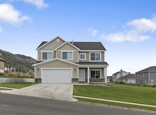 564 E 1000 S, Providence, UT 84332