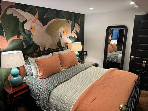 2 bed, $4,000 — Photo 3