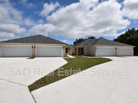1111 Mercury Dr E