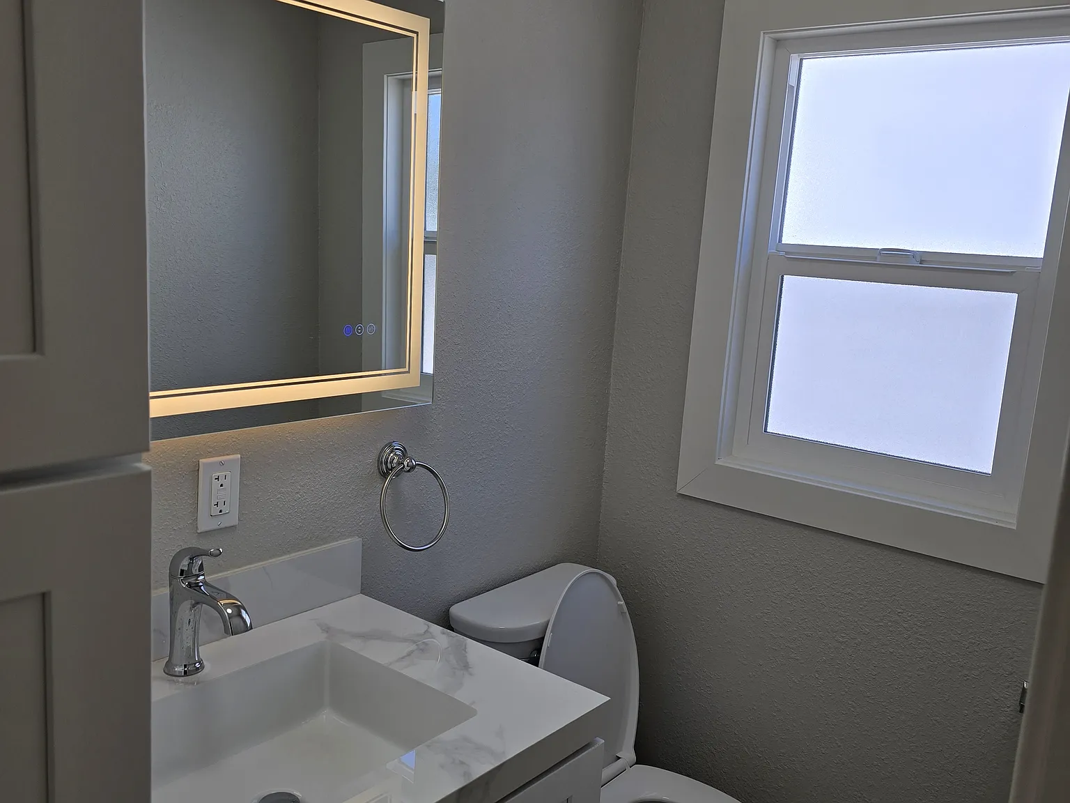 2421 Standard Ave — Photo 1