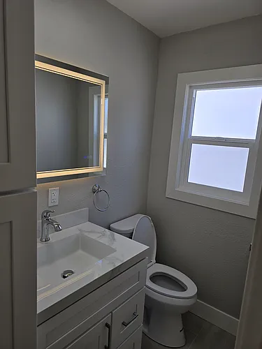 2421 Standard Ave Photo 1