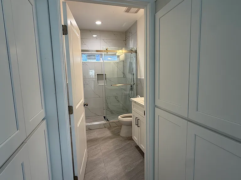 12651 Groveview St — Photo 4
