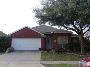 5554 Amistad St, Fort Worth, TX 76137