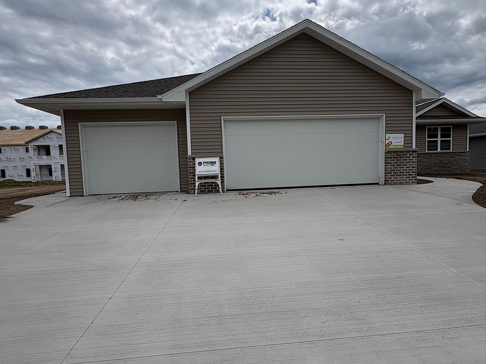1st image of 921 Constellation Way