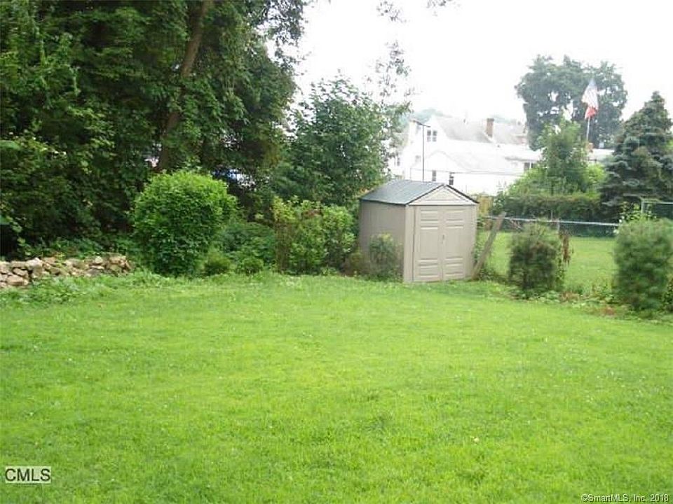2nd image of 110 Kaechele Pl