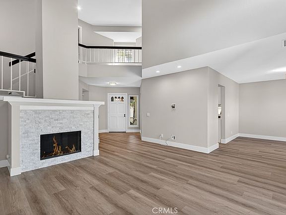 5th image of 783 S Ruby Ln