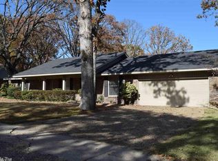 3801 Fox Hill Rd, N Little Rock, AR 72116