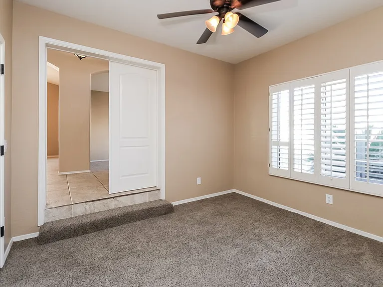 1907 W Pinon Ct — Photo 9