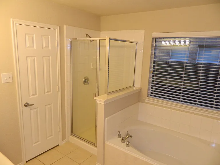108 Pagoda Dr — Photo 5