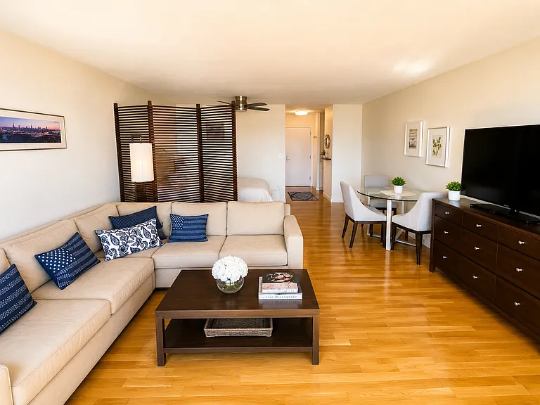 566 Commonwealth Ave #8044 — Photo 4