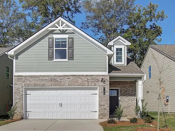 2196 Croghan Dr, Hampton, GA 30228