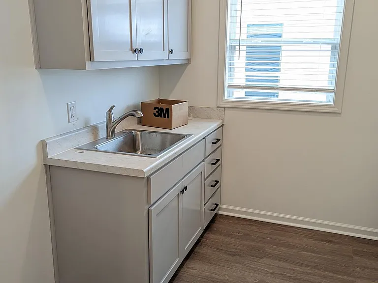 93 Edgefield Rd — Photo 19