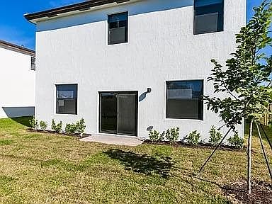 2nd image of 20828 NE 2nd Ct