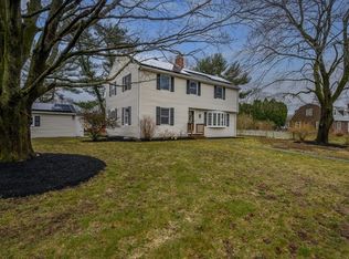27 Paddock Rd, Bridgewater, MA 02324