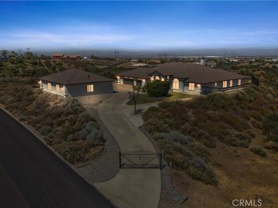 6523 Landover Rd, Oak Hills, CA, 92344