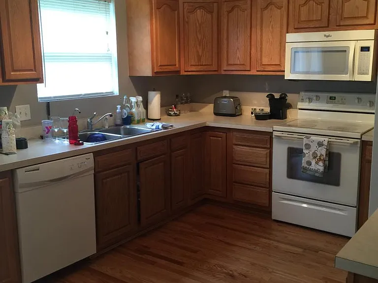 Kitchen 1