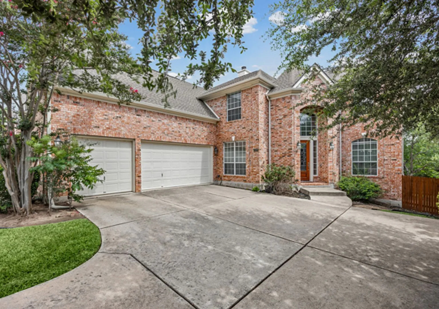 10648 Bramblecrest Dr - For Lease — Photo 2