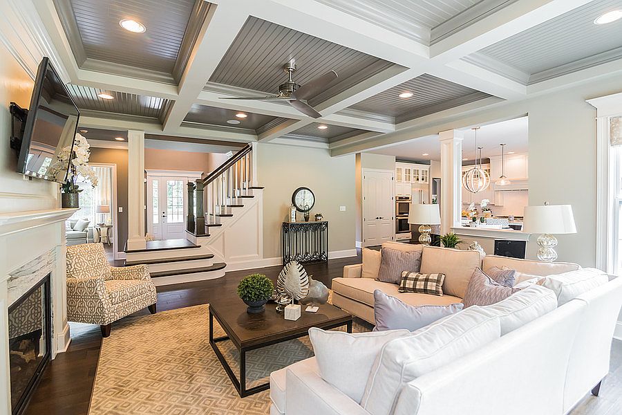 1st image of 1090 Mansion Ln