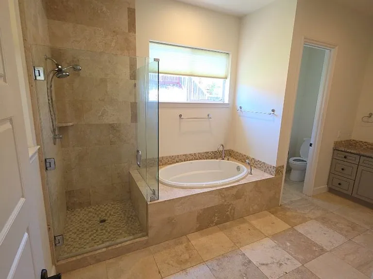 245 Katie Ct — Photo 12