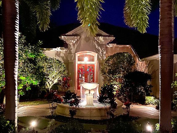 3rd image of 3608 Glenwater Ln