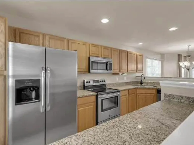 8638 Grassy Oak Trl — Photo 9