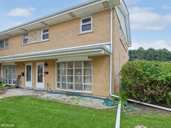 7725 N Nordica Ave APT A, Niles, IL 60714