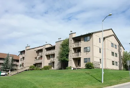 Kinnear Park Apartments — Photo 1