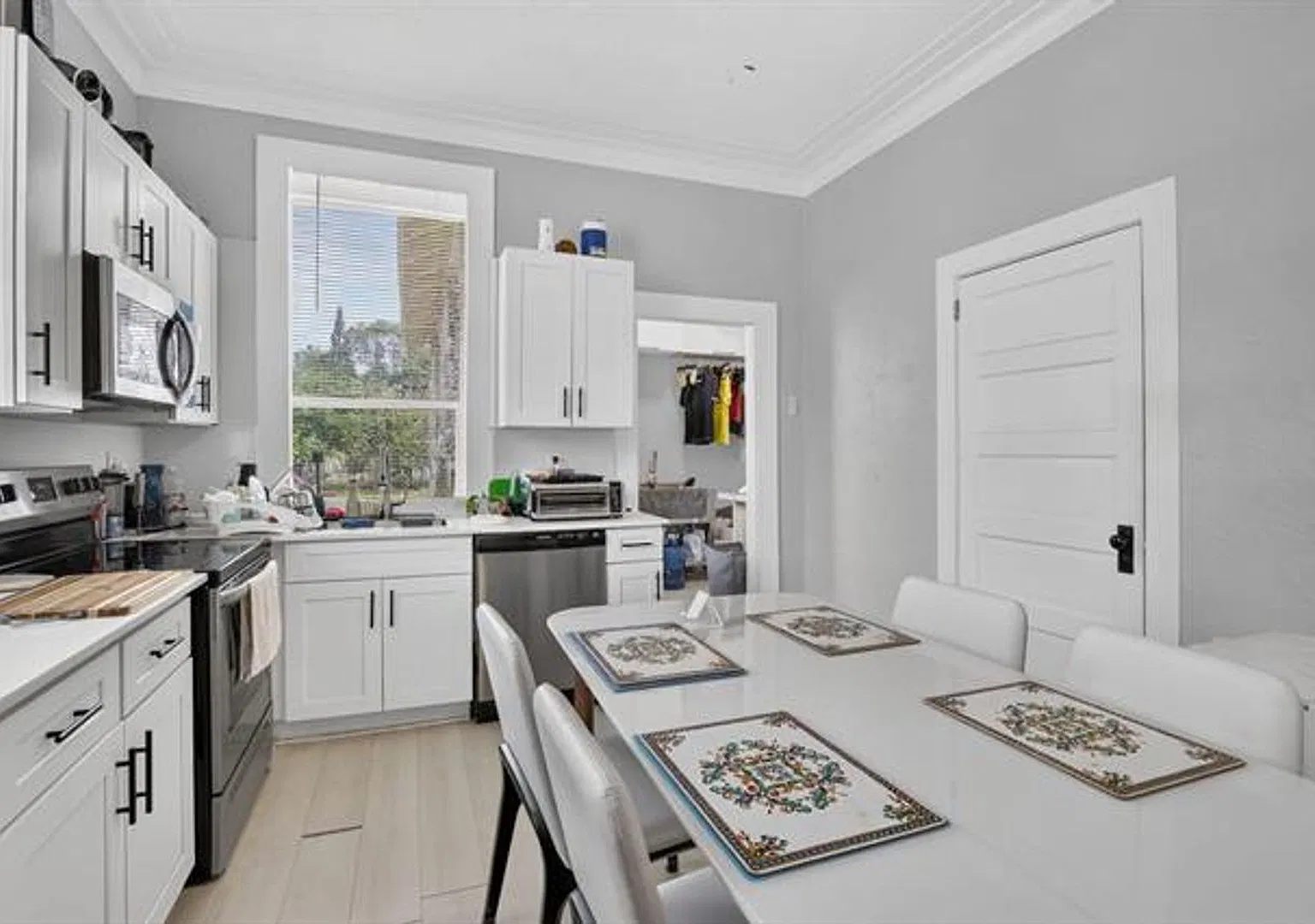 2465 Taylor St # 2465, Hollywood, FL 33020 — Photo 2
