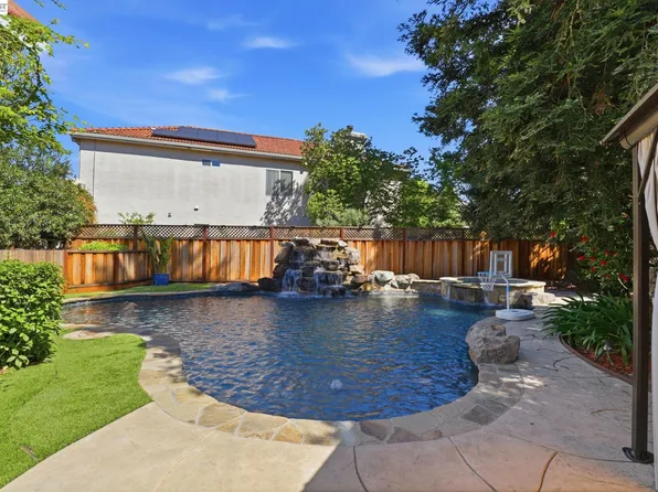 780 Avante Pl, Morgan Hill, CA 95037