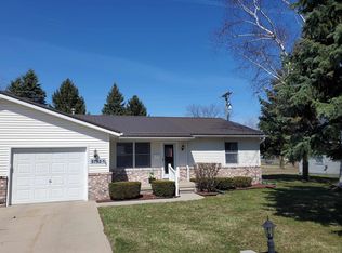 5782 Main St #1, Lexington, MI 48450