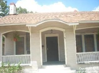 215 Stratford Ct, San Antonio, TX 78223