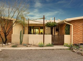 2240 E Camino El Ganado, Tucson, AZ 85718