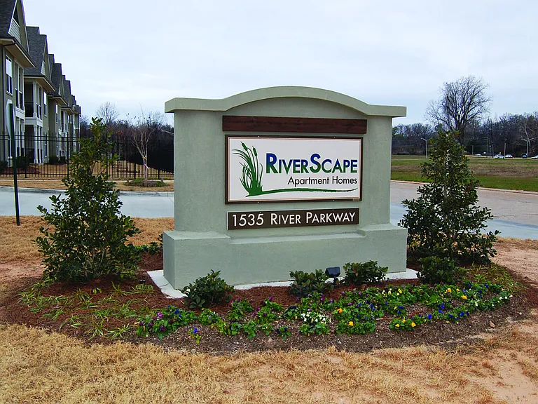 Riverscape Apartment Homes — Photo 23