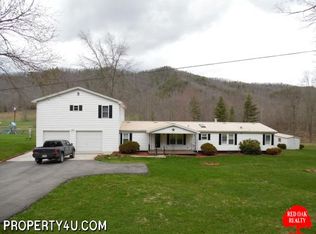 728 Sitlington Rd, Dunmore, WV 24934